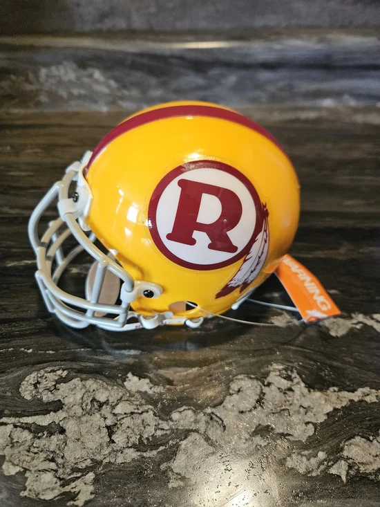 Washington Redskins Riddell Mini Helmet - Picture 4 of 10